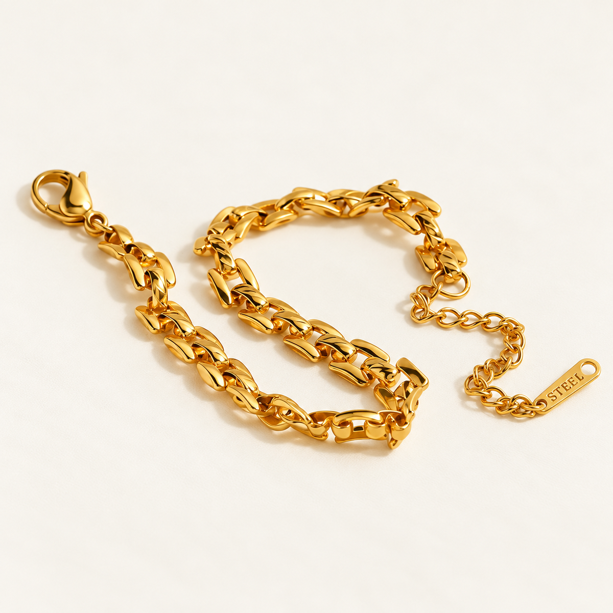 Sleek Link Bracelet