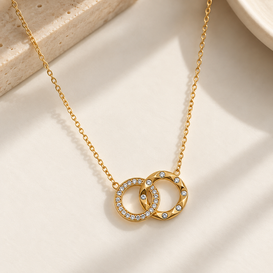 Eterna Knot Necklace