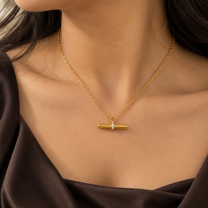 Elara Bar Necklace