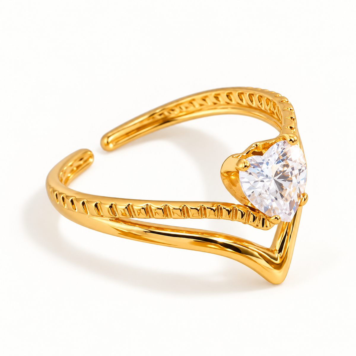 Amara Heart Ring